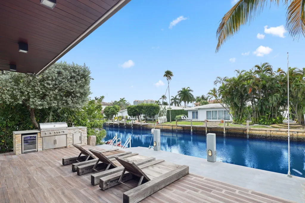 830 NE 71st Street Boca Raton FL 33487
