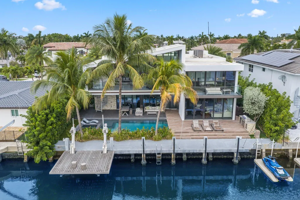 830 NE 71st Street Boca Raton FL 33487