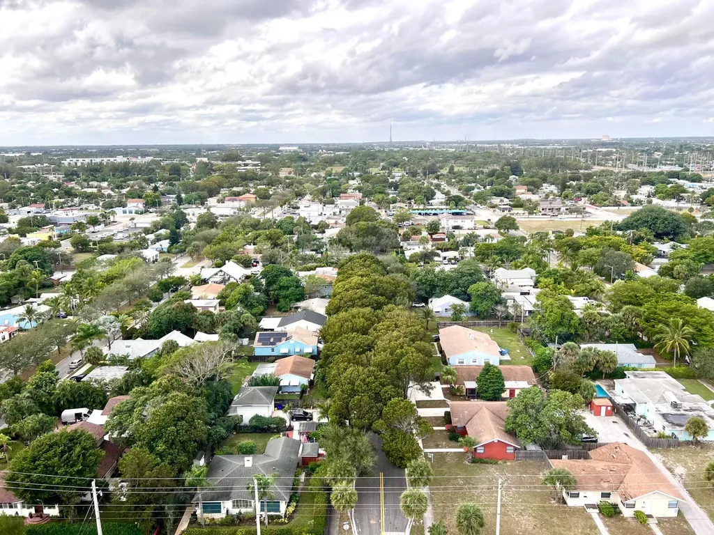 5600 N Flagler Drive West Palm Beach FL 33407