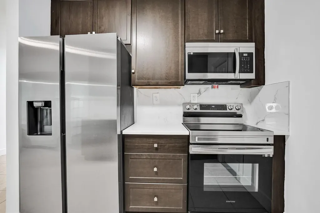 1075 W 30th Street Riviera Beach FL 33404
