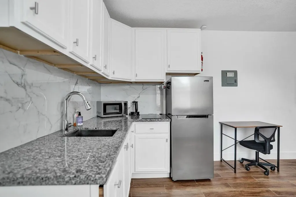 1075 W 30th Street Riviera Beach FL 33404