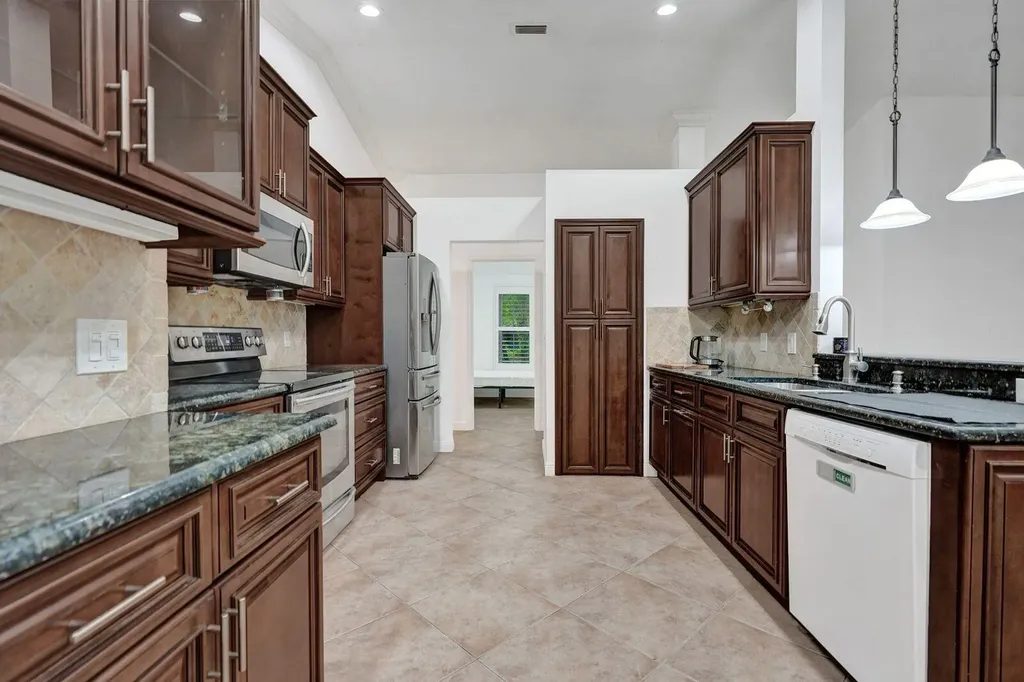 1075 W 30th Street Riviera Beach FL 33404