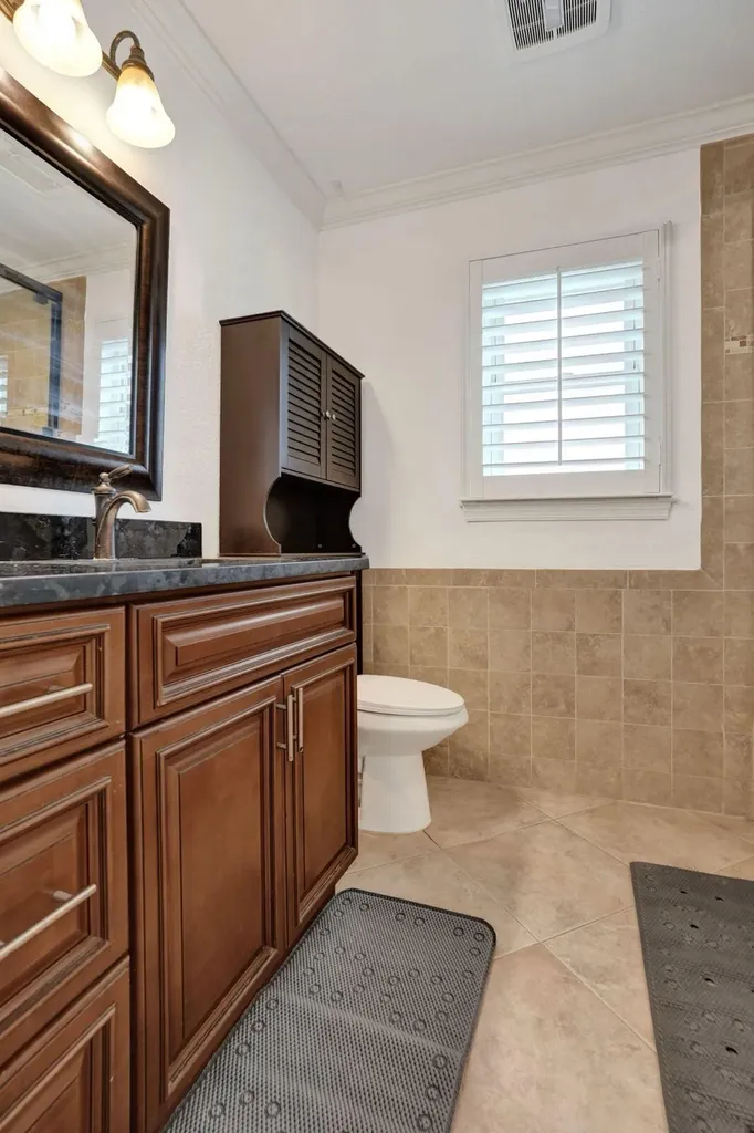 1075 W 30th Street Riviera Beach FL 33404
