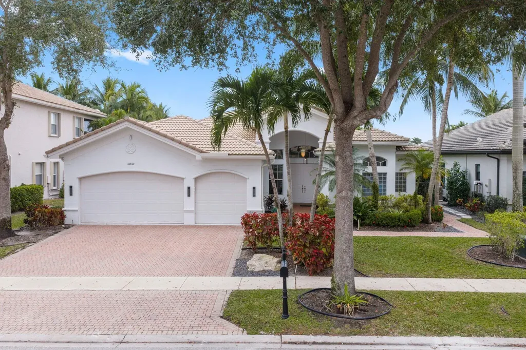 Boynton Beach FL, 10812 Castle Oak Drive