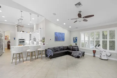 10812 Castle Oak Drive Boynton Beach FL 33473