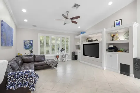 10812 Castle Oak Drive Boynton Beach FL 33473