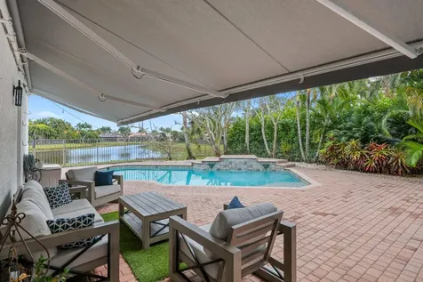 10812 Castle Oak Drive Boynton Beach FL 33473