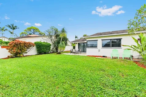 2749 SW 5th Street Delray Beach FL 33445