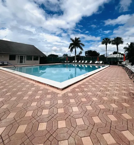 2749 SW 5th Street Delray Beach FL 33445