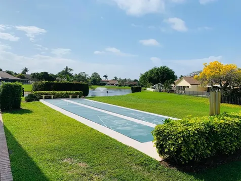 2749 SW 5th Street Delray Beach FL 33445
