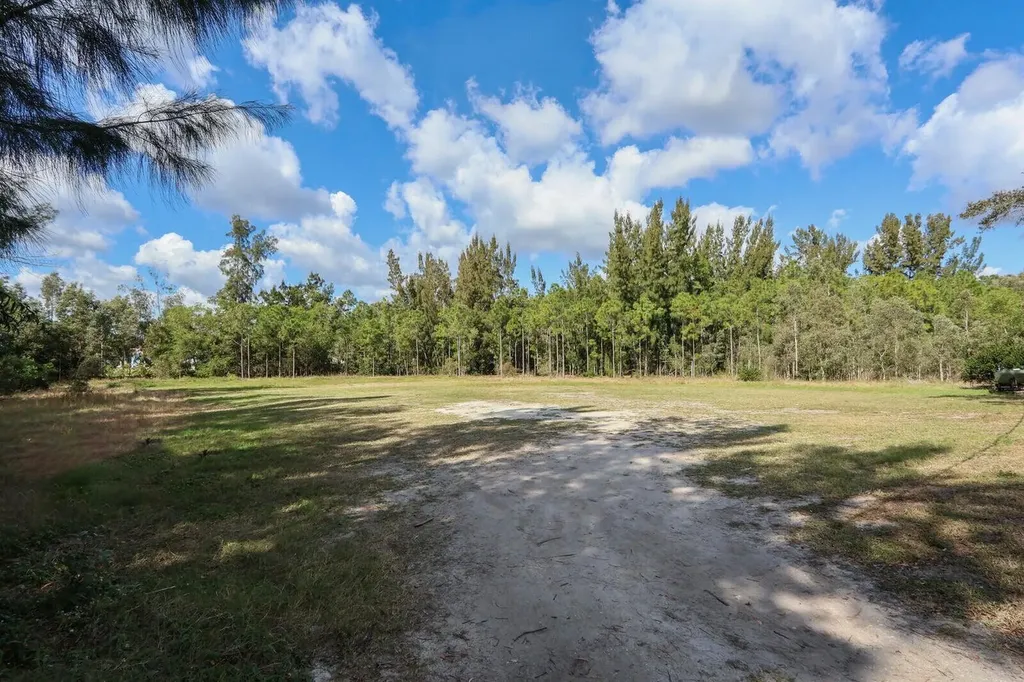 Xxxxx Indiantown Road Jupiter FL 33478
