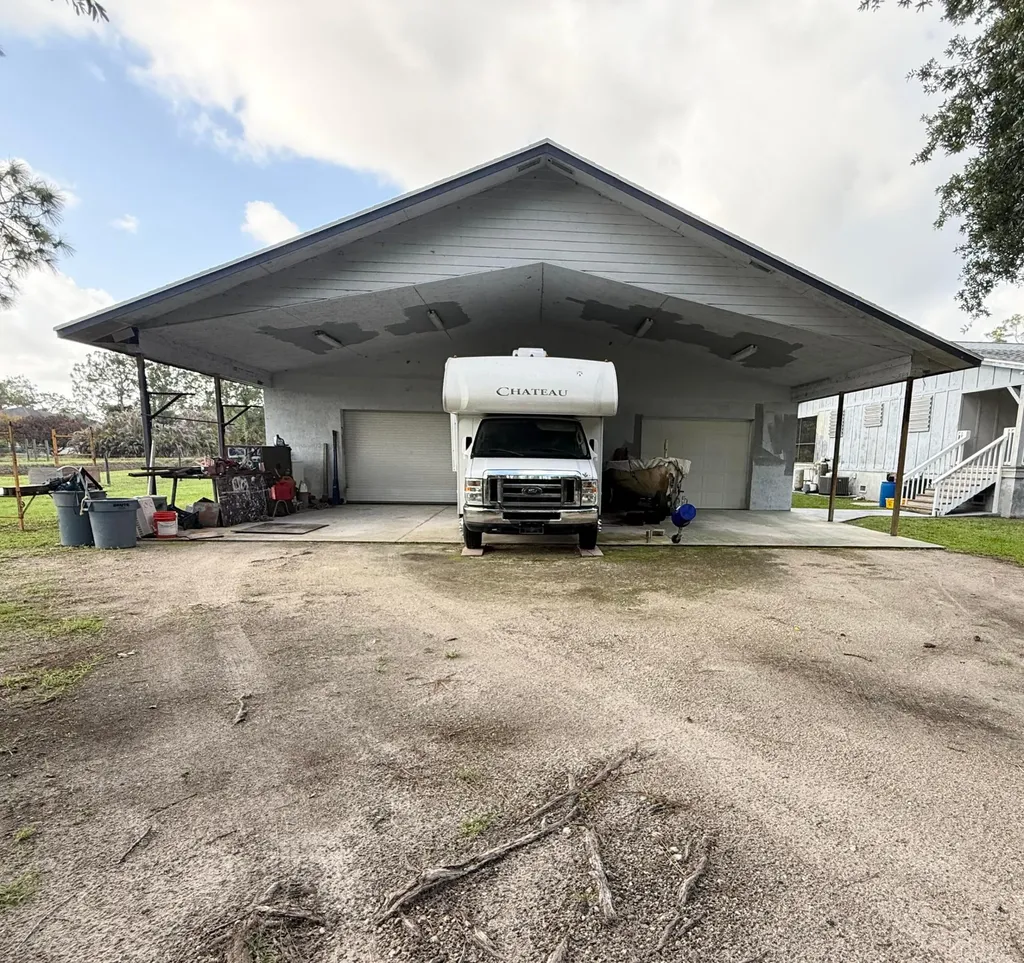 14800 99th Street N The Acreage FL 33412