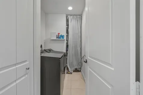 1709 NE 8th Street Fort Lauderdale FL 33304