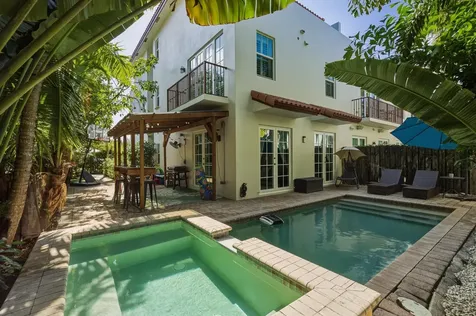 1709 NE 8th Street Fort Lauderdale FL 33304