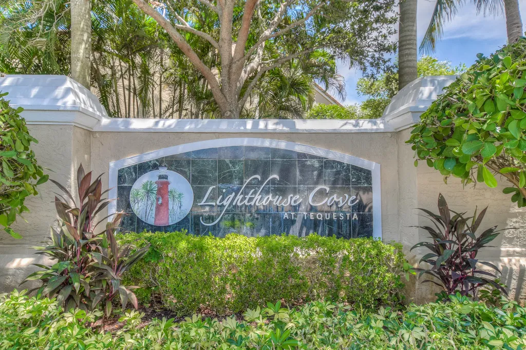 242 Village Boulevard Tequesta FL 33469