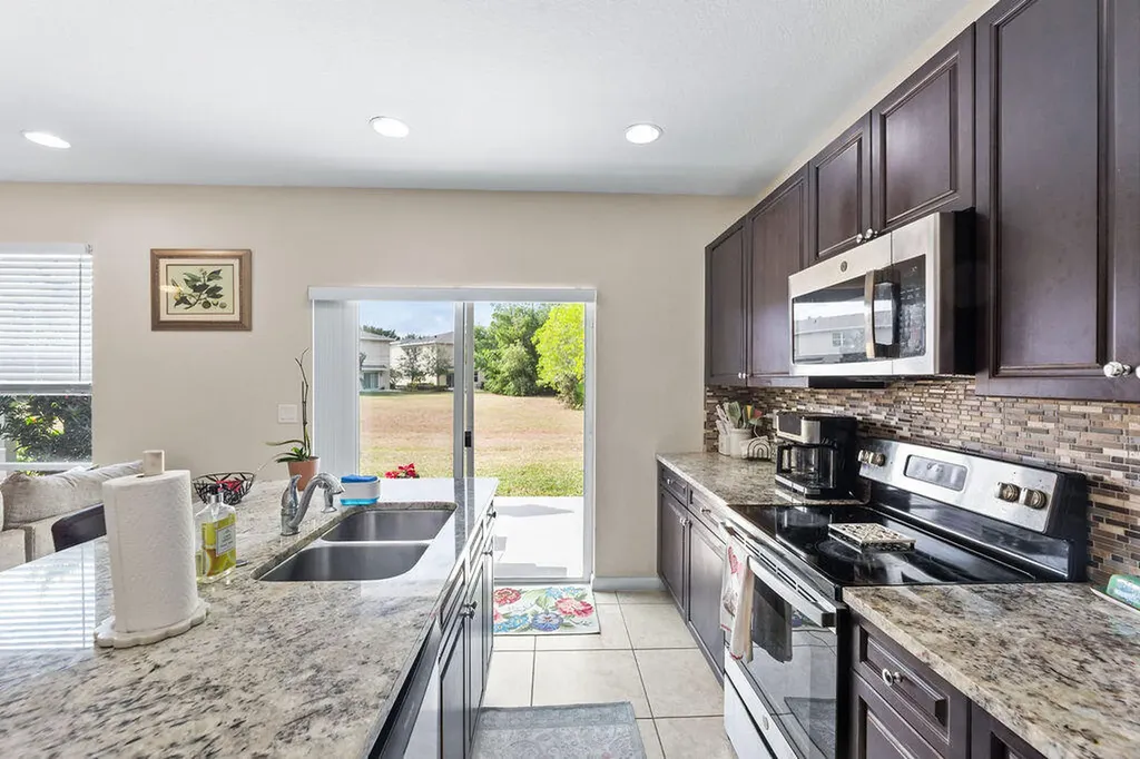 2550 NW Treviso Circle Port St Lucie FL 34986