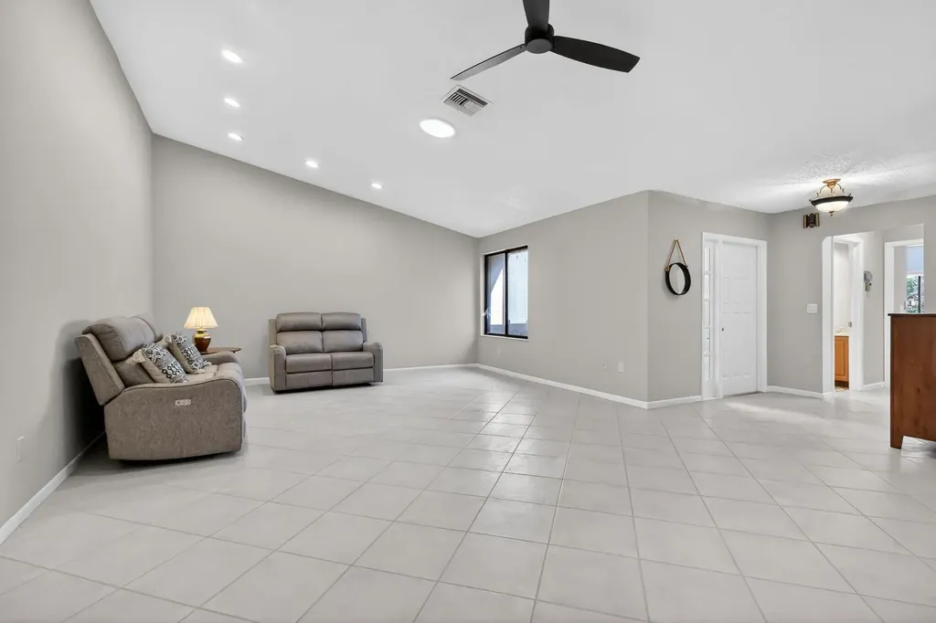 870 NW 32nd Avenue Delray Beach FL 33445