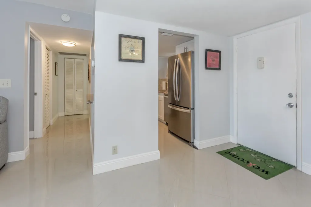 711 Lori Drive Palm Springs FL 33461