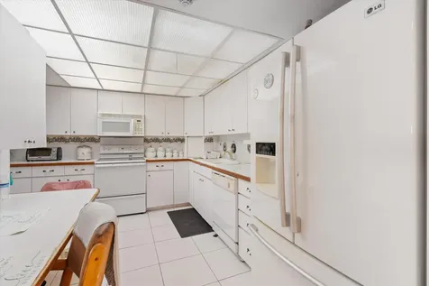5100 N Ocean Boulevard Lauderdale By The Sea FL 33308