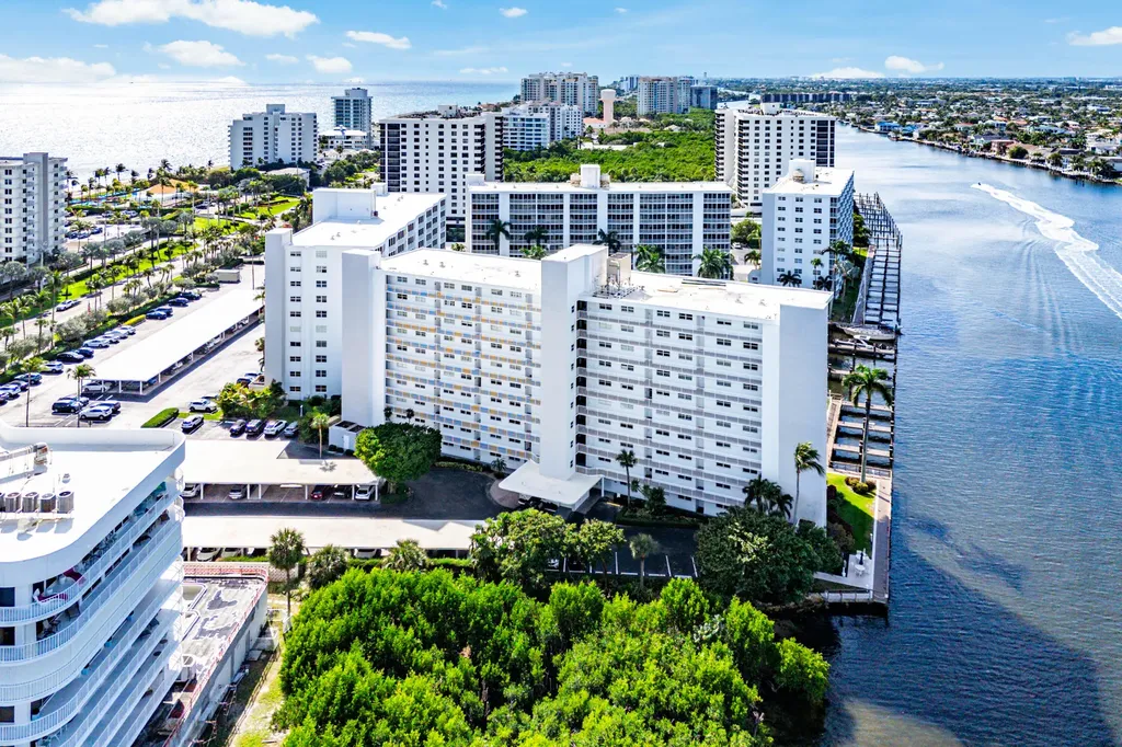 3212 S Ocean Boulevard Highland Beach FL 33487
