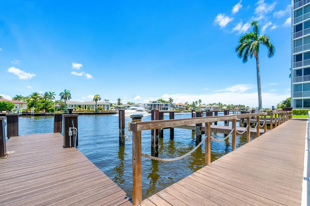 3212 S Ocean Boulevard Highland Beach FL 33487