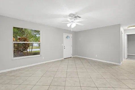 762 NE Lanfair Street Port St Lucie FL 34983
