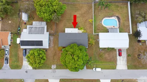762 NE Lanfair Street Port St Lucie FL 34983
