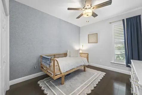 9806 SE Landing Place Tequesta FL 33469