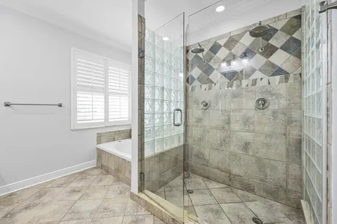 9806 SE Landing Place Tequesta FL 33469