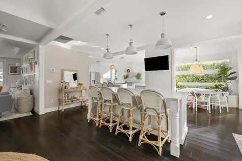 9806 SE Landing Place Tequesta FL 33469