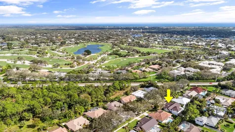 9806 SE Landing Place Tequesta FL 33469