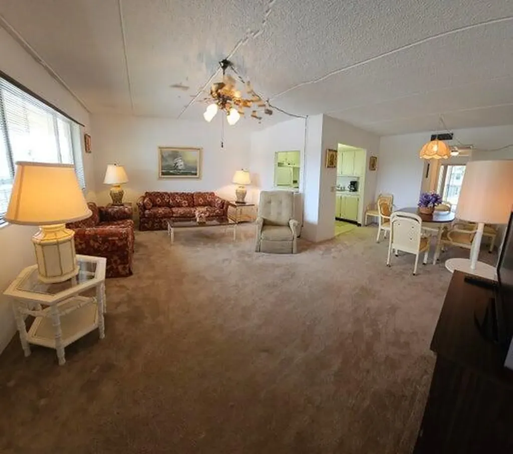 300 Village Green Circle S Palm Springs FL 33461