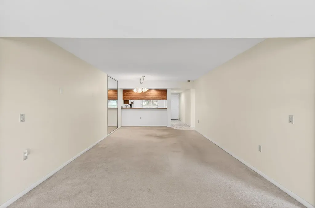 6049 Balboa Circle Boca Raton FL 33433