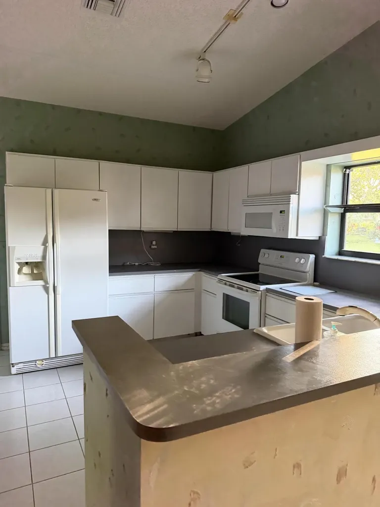 8810 Boatswain Drive Boynton Beach FL 33436