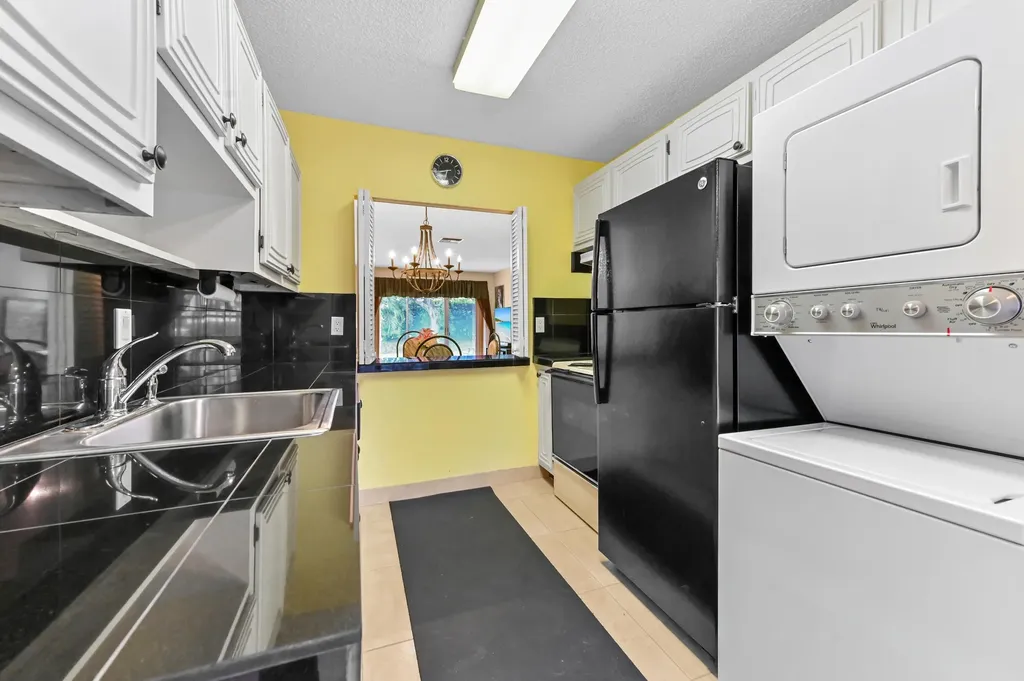 13988 Via Flora Delray Beach FL 33484
