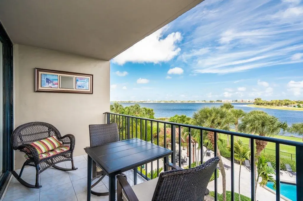 1830 Embassy Drive West Palm Beach FL 33401