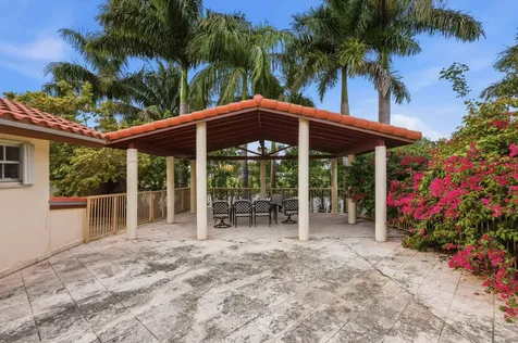 7445 N Augusta Drive Hialeah FL 33015