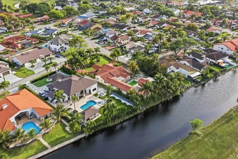 7445 N Augusta Drive Hialeah FL 33015