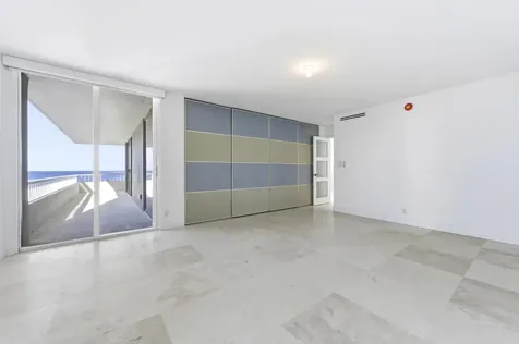 5510 N Ocean Drive Singer Island FL 33404