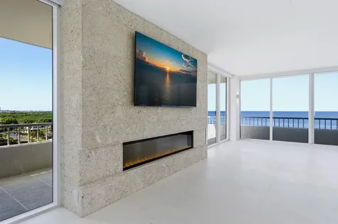 5510 N Ocean Drive Singer Island FL 33404