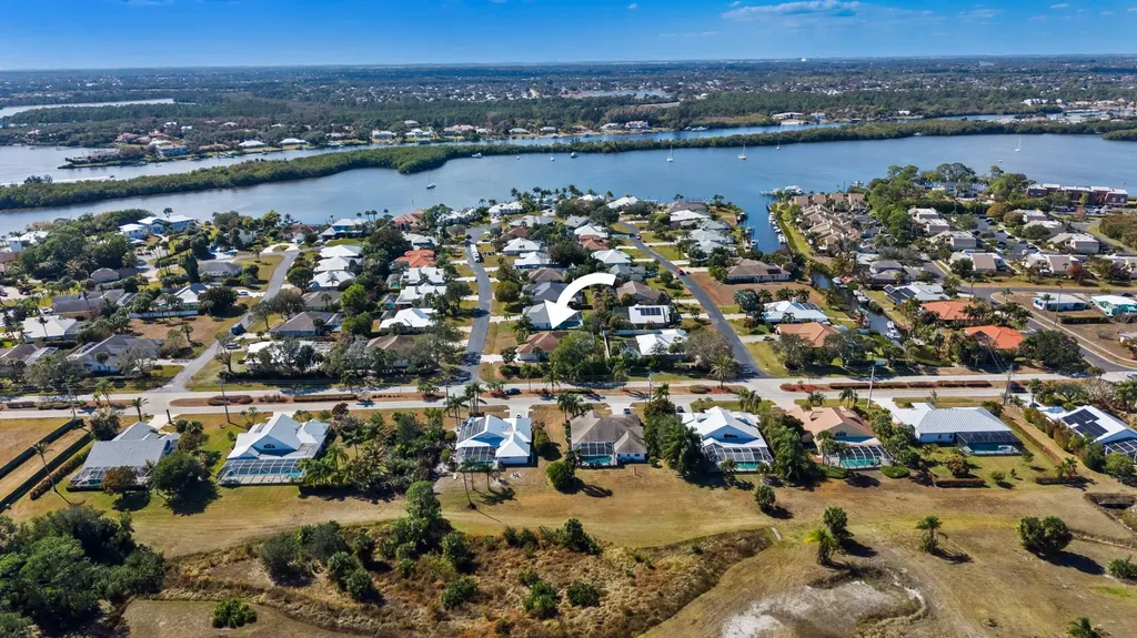 1112 SE Strathmore Drive Port St Lucie FL 34952