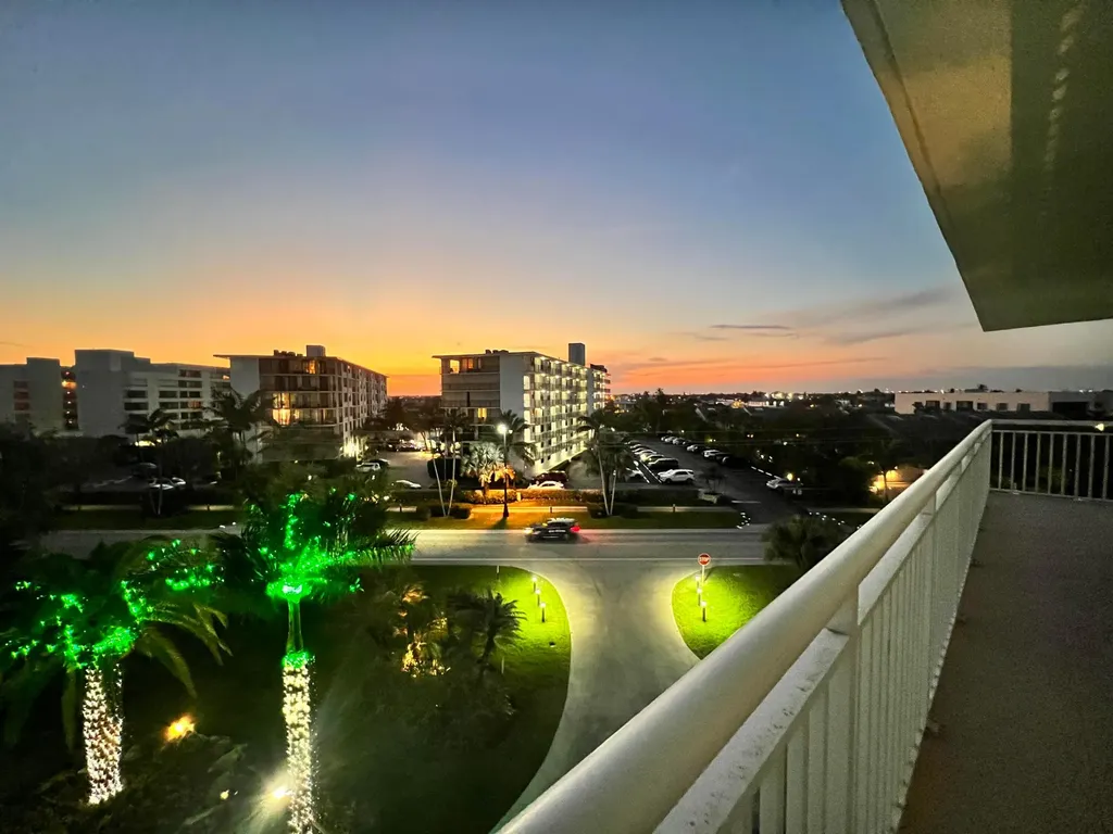3546 S Ocean Boulevard South Palm Beach FL 33480