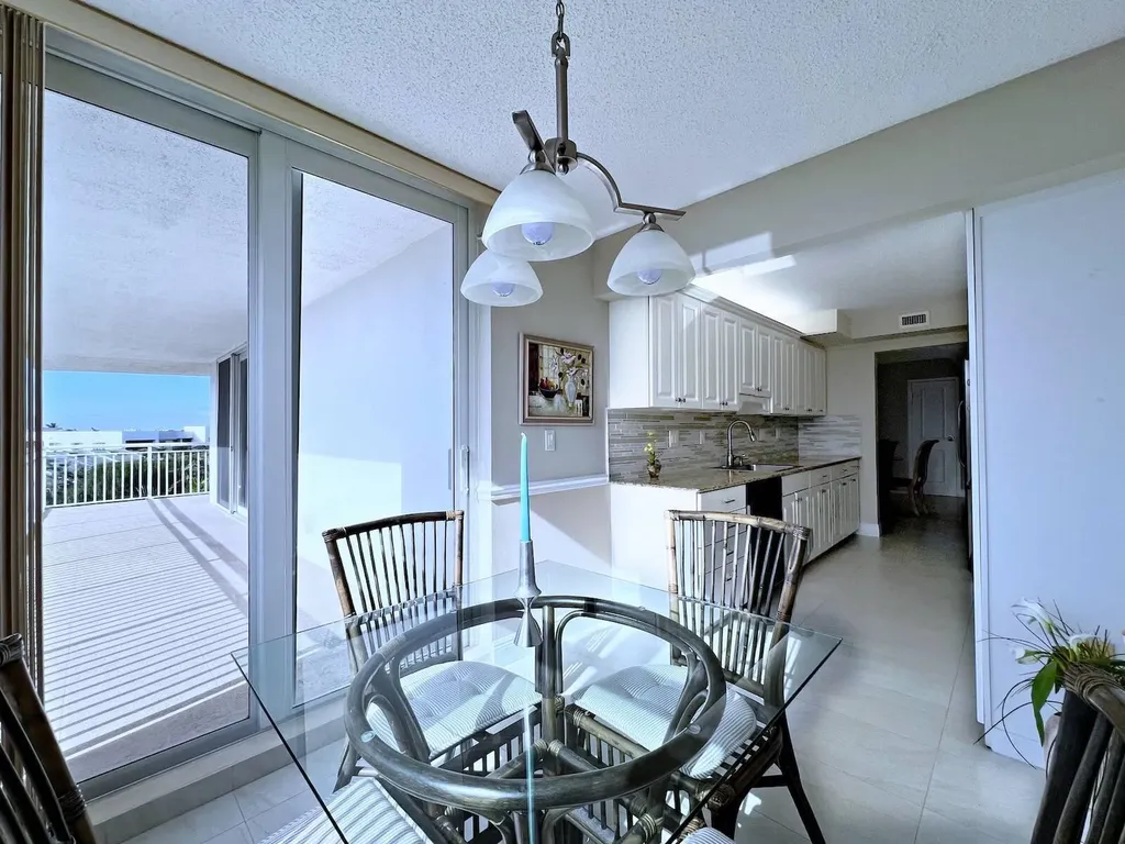 3546 S Ocean Boulevard South Palm Beach FL 33480