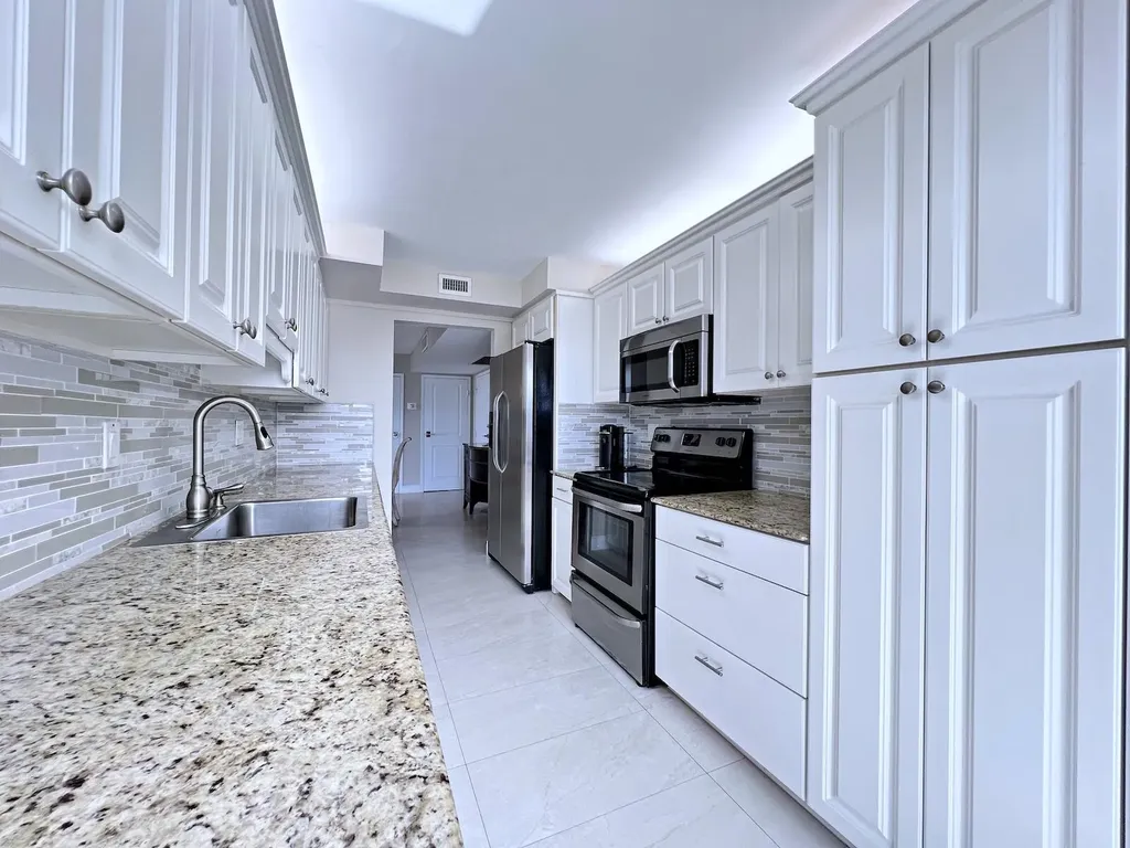 3546 S Ocean Boulevard South Palm Beach FL 33480