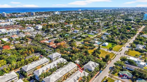 119 SW 2nd Avenue Delray Beach FL 33444
