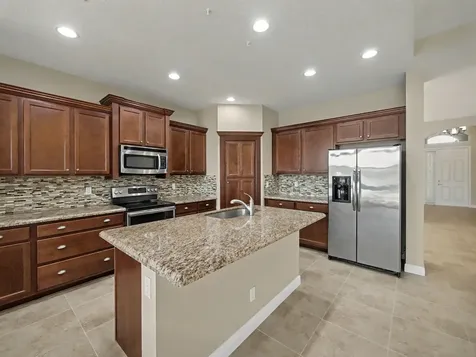 12115 SW Bennington Circle Port St Lucie FL 34987