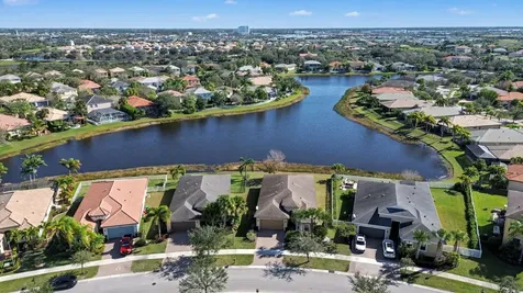 12115 SW Bennington Circle Port St Lucie FL 34987