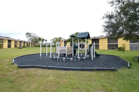 709 Meadows Circle Boynton Beach FL 33436