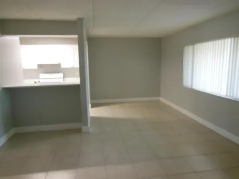 709 Meadows Circle Boynton Beach FL 33436