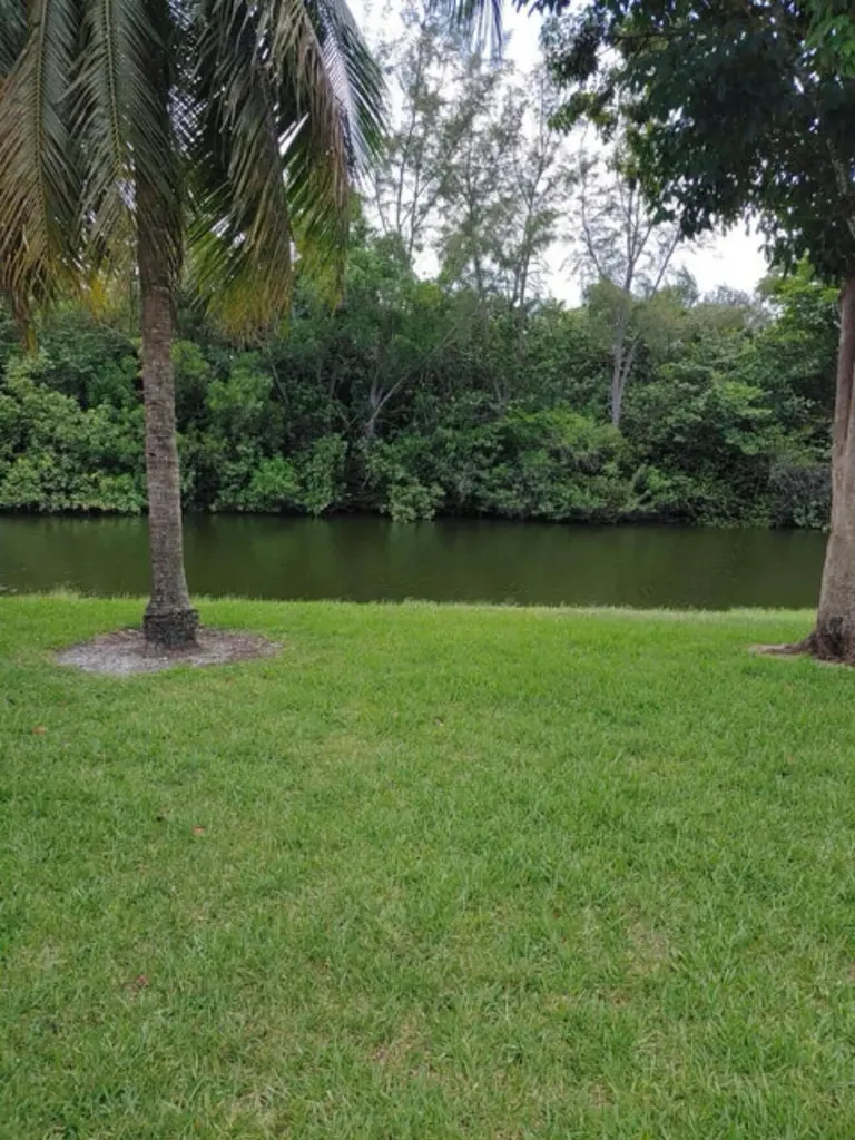 63 Windsor C West Palm Beach FL 33417